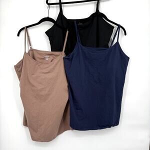 Set of 3 Torrid Women's Scoop Neck Built In Bra Cami Tank Top Size 4 Deep Black